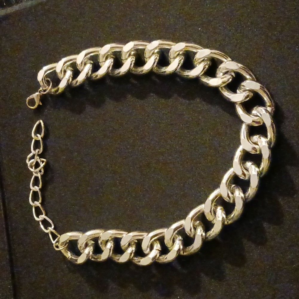 Choker!New!Gorgeous!, chunky,silver plated,1/2in.thick,12in.+4in.ext.in ,choker.